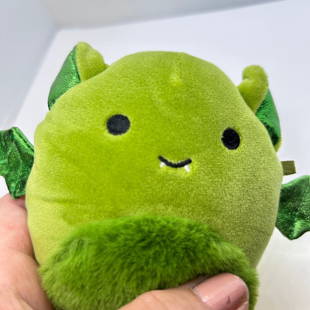 Squishmallow Rosemary 4 Inch Green Bat Plush Toy - Picture 2 of 10